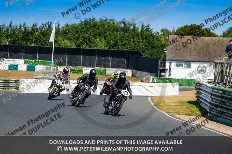 Vintage motorcycle club;eventdigitalimages;mallory park;mallory park trackday photographs;no limits trackdays;peter wileman photography;trackday digital images;trackday photos;vmcc festival 1000 bikes photographs